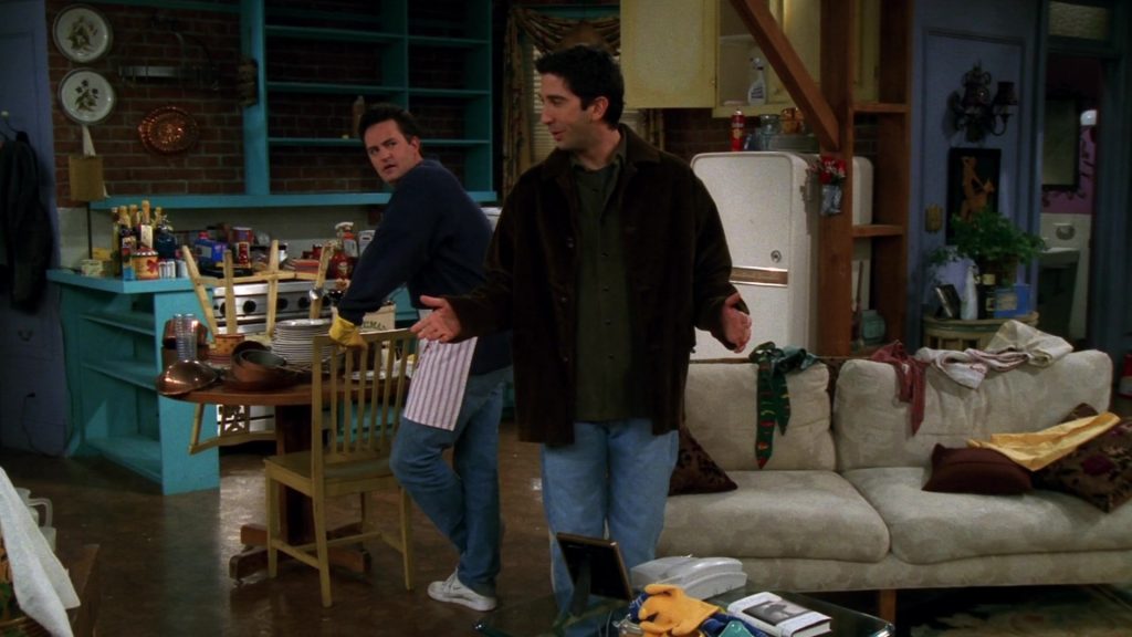 Nike Shoes Worn by Matthew Perry (Chandler Bing) in Friends Season 6 Episode 7 “The One Where Phoebe Runs” (1999) (Image 3)