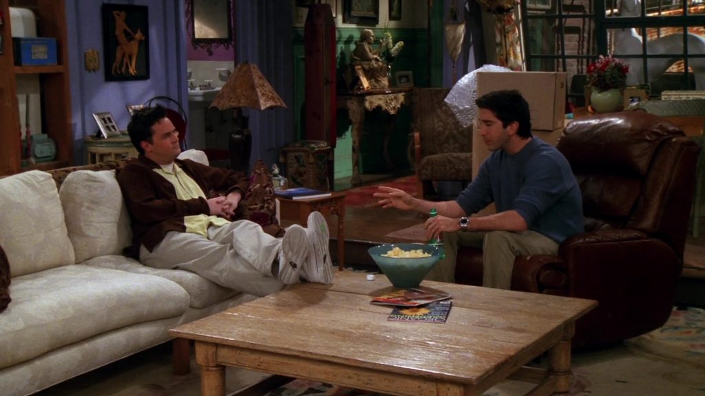 Nike Shoes Worn by Matthew Perry (Chandler Bing) in Friends Season 6 Episode 7 “The One Where Phoebe Runs” (1999) (Image 7)