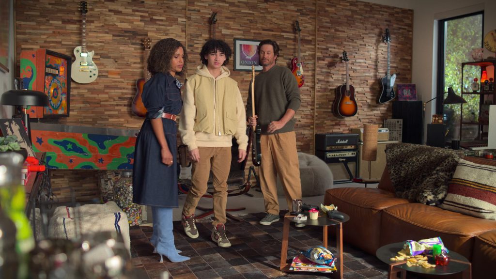 Nike Shoes, Xbox Controllers and Marshall in UnPrisoned S02E06 “The Legend of the Rollerblades” (2024) (Image 8)
