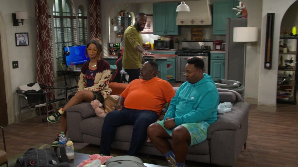 Nike Shoes and Hoodie in The Neighborhood S07E05 “Welcome to Commitment” (2024) (Image 12)
