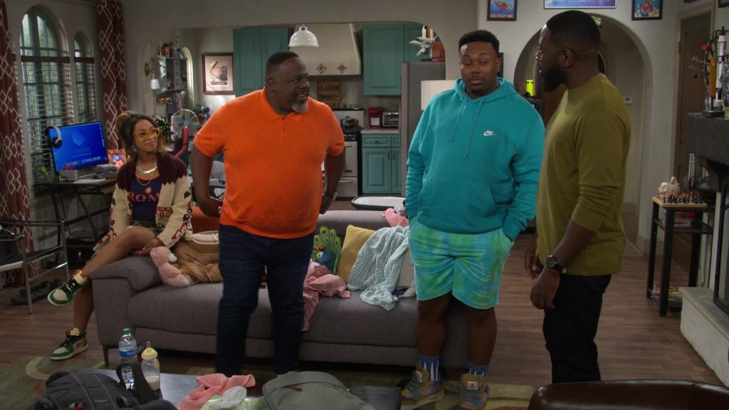 Nike Shoes and Hoodie in The Neighborhood S07E05 “Welcome to Commitment” (2024) (Image 6)