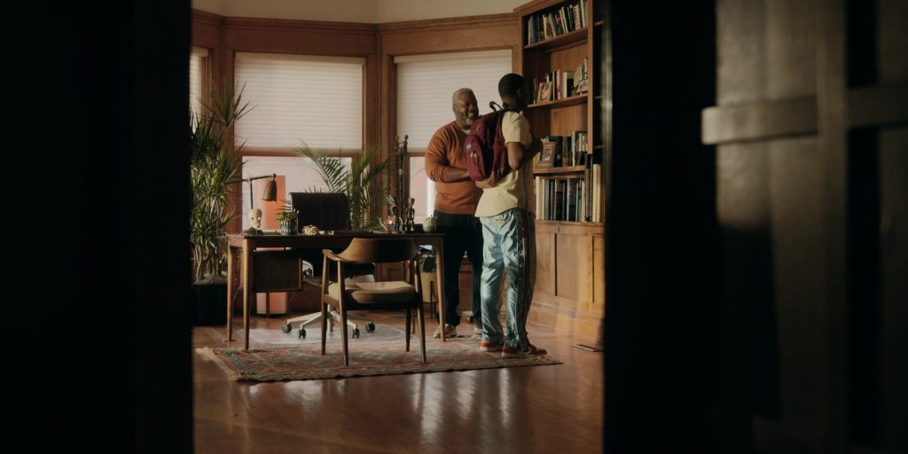 Nike Shoes and Jansport Backpack in The Chi S06E12 “City of Gold” (2024) (Image 9)
