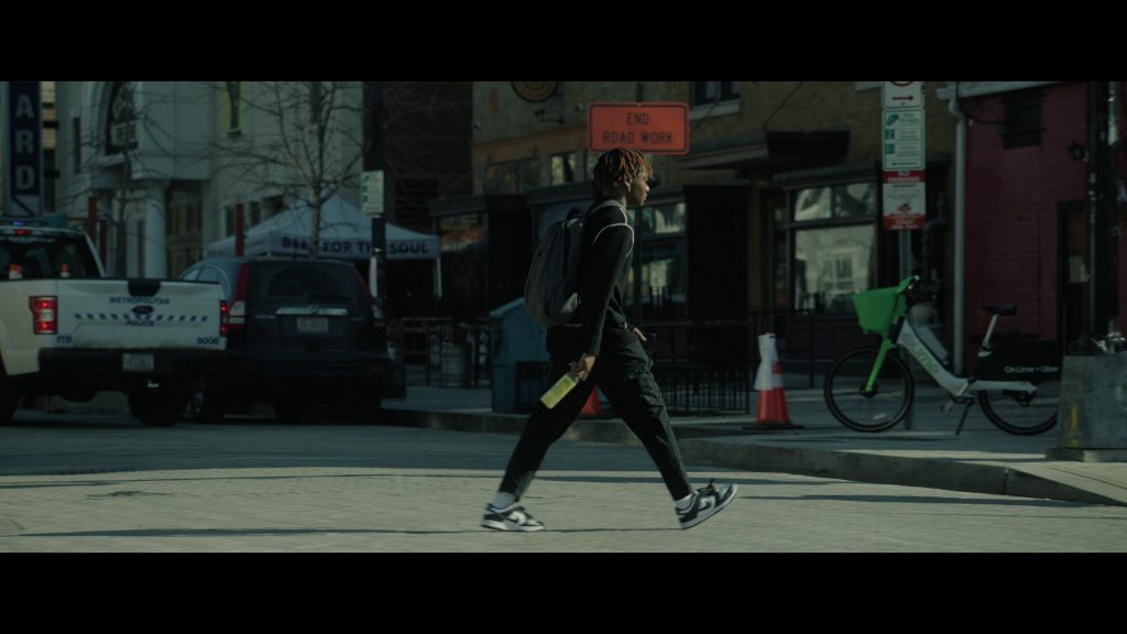 Nike Shoes and Lime Electric Bike in Cross S01E07 “Happy Birthday” (2024) (Image 2)