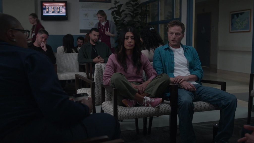 Nike Shoes in 9-1-1 S09E18 “Hearts and Flowers” (2026) (Image 2)