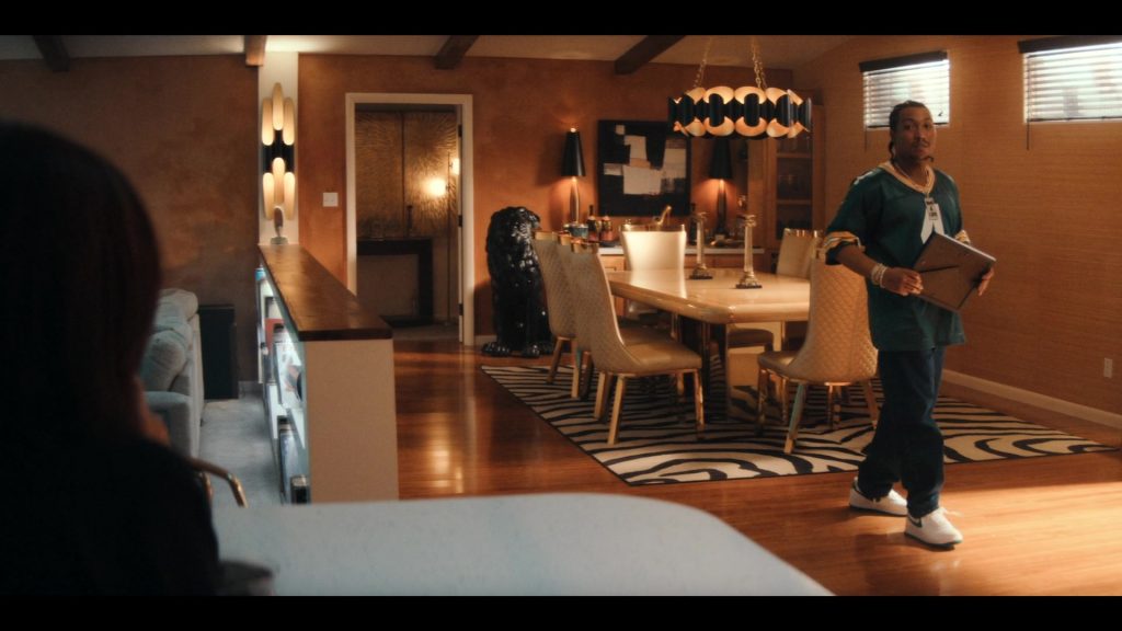 Nike Shoes in BMF S04E10 “Dreams Deferred” (2025) (Image 1)