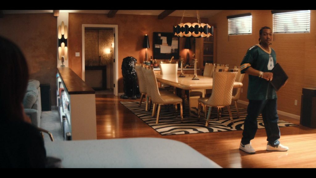 Nike Shoes in BMF S04E10 “Dreams Deferred” (2025) (Image 2)