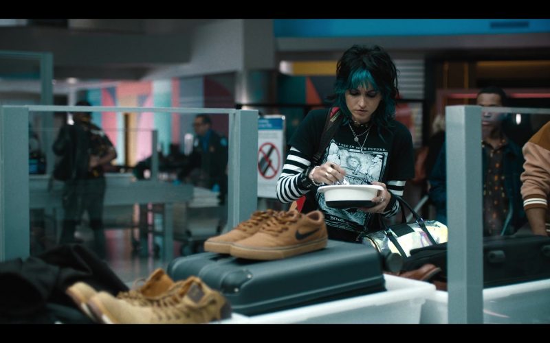 Nike Shoes in Carry-On (2024) (Image 1)
