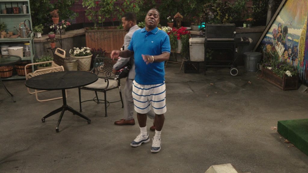 Nike Shoes in Crutch S01E08 “Free Crutch” (2025) (Image 2)