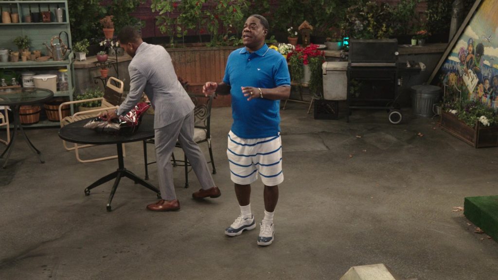 Nike Shoes in Crutch S01E08 “Free Crutch” (2025) (Image 3)