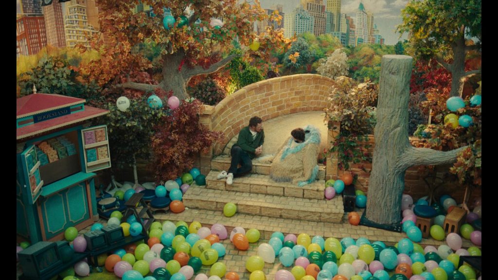 Nike Shoes in Eric S01E06 (2024) (Image 13)