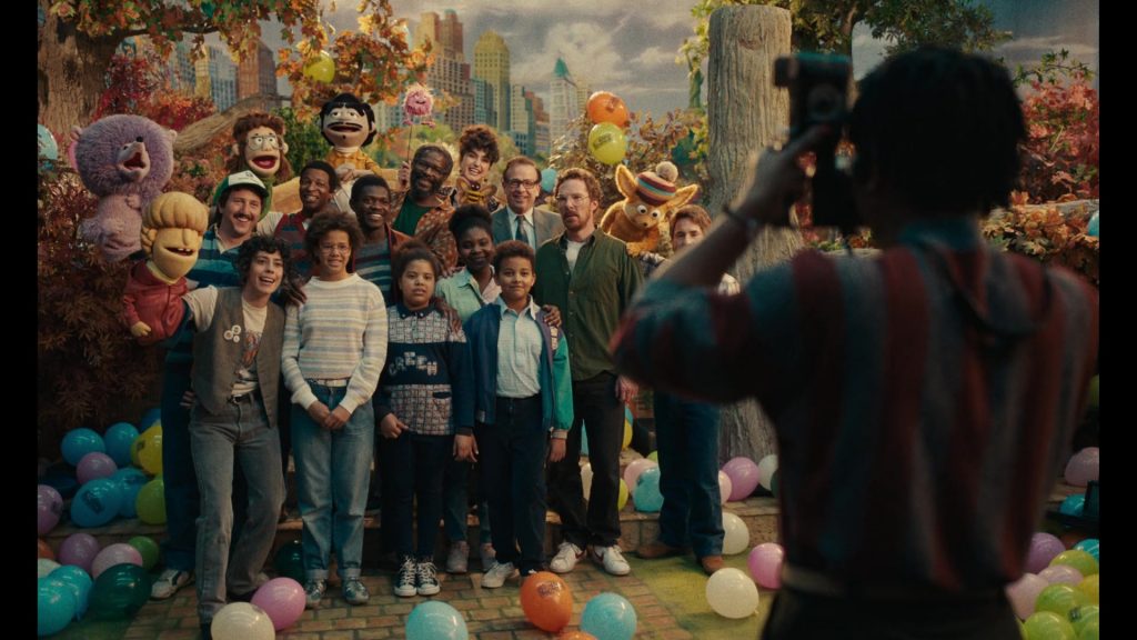 Nike Shoes in Eric S01E06 (2024) (Image 29)