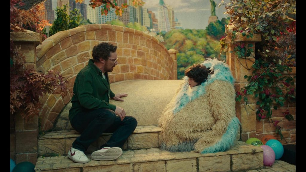 Nike Shoes in Eric S01E06 (2024) (Image 43)