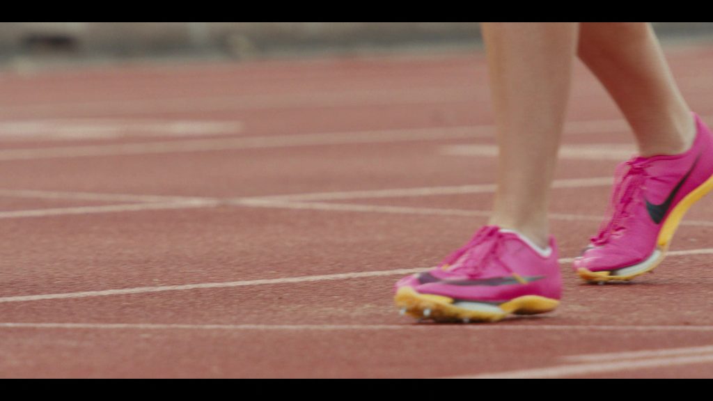 Nike Shoes in Landman S01E02 “Dreamers and Losers” (2024) (Image 4)