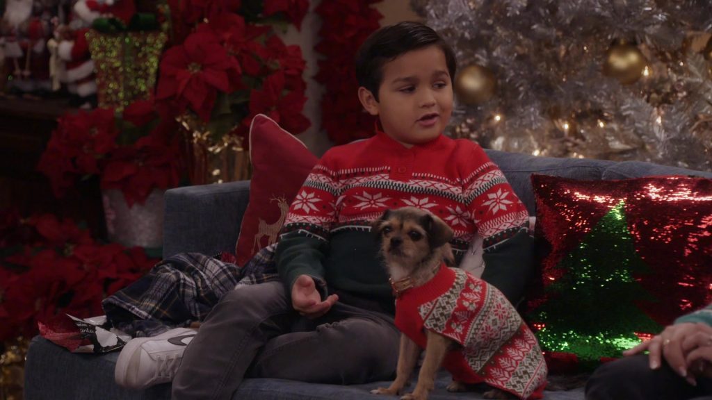 Nike Shoes in Lopez vs Lopez S03E07 “Lopez vs Santa” (2024) (Image 11)