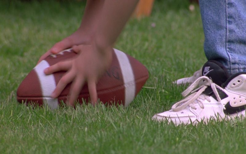 Nike Shoes in North (1994) (Image 1)
