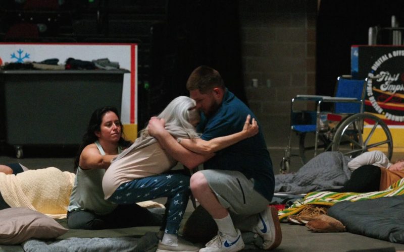 Nike Shoes in Pluribus S01E08 “Charm Offensive” (2025) (Image 1)