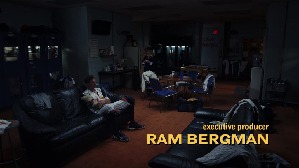 Nike Shoes in Poker Face S02E05 “Hometown Hero” (2025) (Image 10)