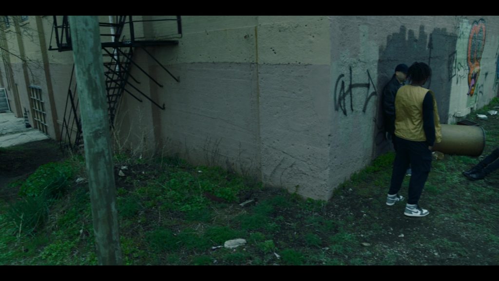 Nike Shoes in Power Book IV Force S03E04 “Time to See the King” (2025) (Image 3)