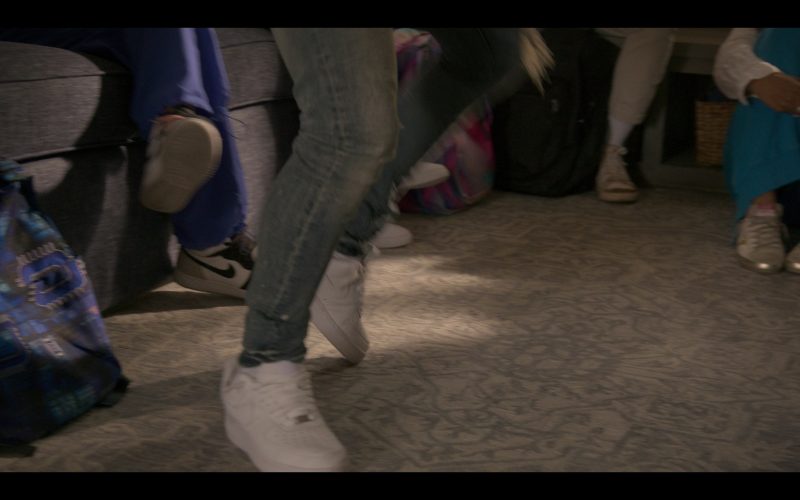 Nike Shoes in Reasonable Doubt S02E08 “Change the Game” (2024) (Image 1)