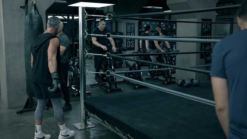 Nike Shoes in S.W.A.T. S07E02 “Peace Talks” (2024) (Image 14)