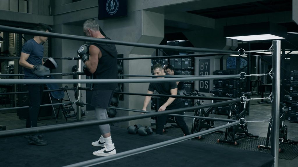 Nike Shoes in S.W.A.T. S07E02 “Peace Talks” (2024) (Image 5)