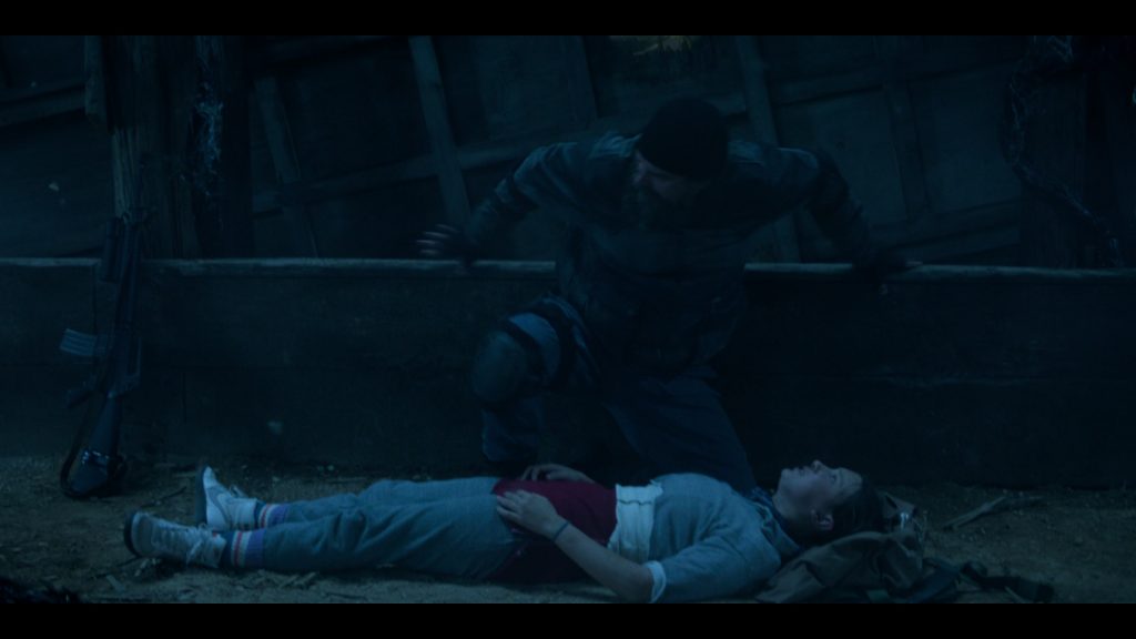 Nike Shoes in Stranger Things S05E03 “Chapter Three – The Turnbow Trap” (2025) (Image 20)