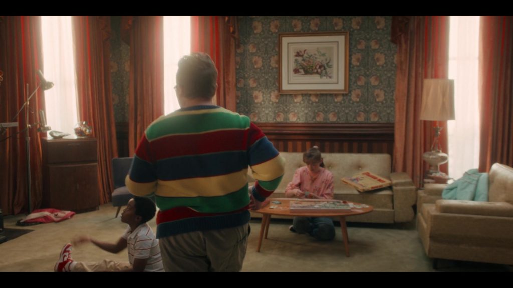 Nike Shoes in Stranger Things S05E05 “Chapter Five – Shock Jock” (2025) (Image 15)