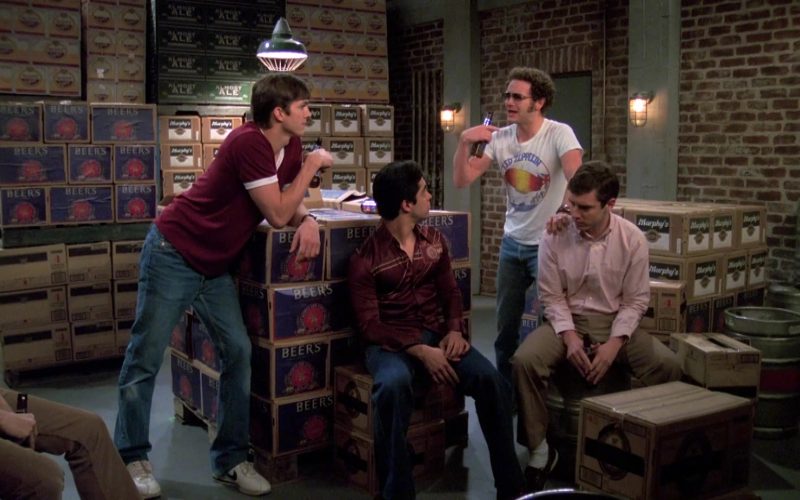 Nike Shoes of Ashton Kutcher as Michael Kelso in That '70s Show S07E23 “Take It or Leave It” (2005) (Image 1)