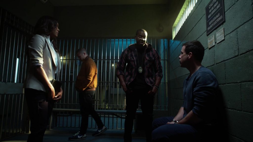 Nike Shoes of Zach Gilford as Ben Walker in L.A.'s Finest S02E03 “Thief of Hearts” (2020) (Image 1)