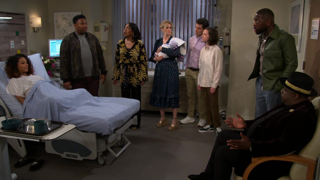Nike Slides and Vans Shoes in The Neighborhood S06E10 “Welcome to the World” (2024) (Image 4)