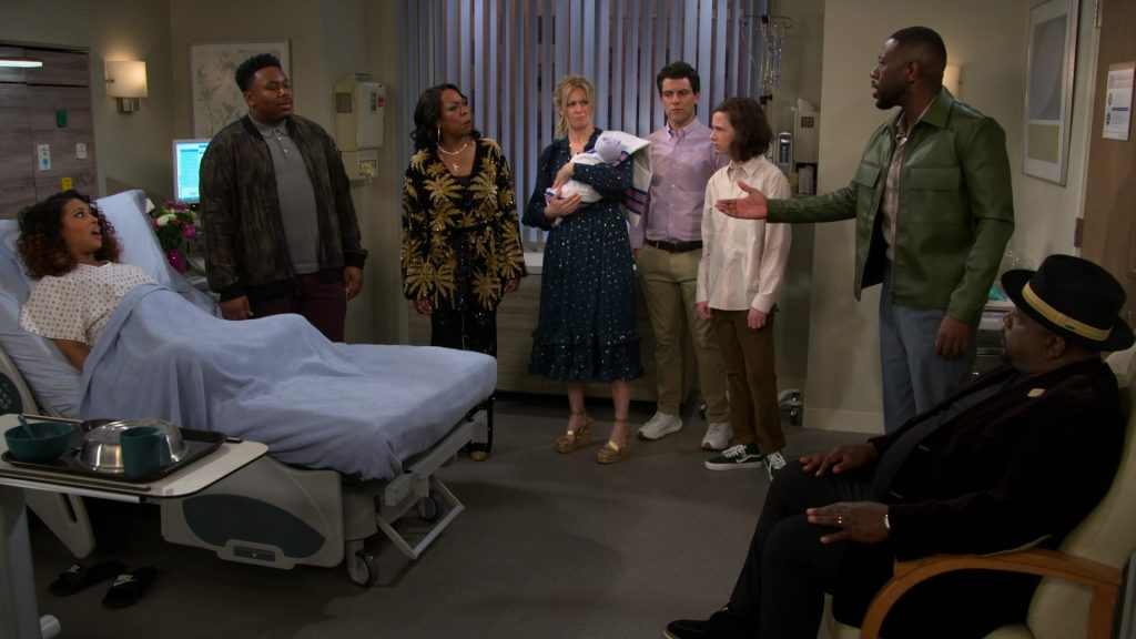 Nike Slides and Vans Shoes in The Neighborhood S06E10 “Welcome to the World” (2024) (Image 5)