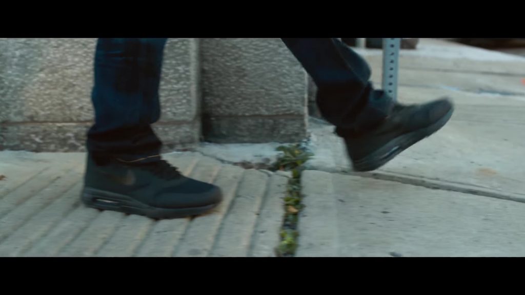 Nike Sneakers (Black) Worn by Bruce Willis in Death Wish (2018) (Image 1)