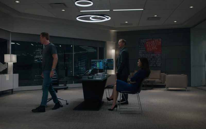 Nike Sneakers (Black) Worn by Damian Lewis (Bobby Axelrod) in Billions Season 4 Episode 1 - Chucky Rhoades’s Greatest Game (2019) (Image 1)