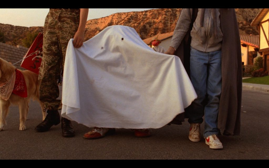 Nike Sneakers – E.T. the Extra-Terrestrial (1982) (Image 2)