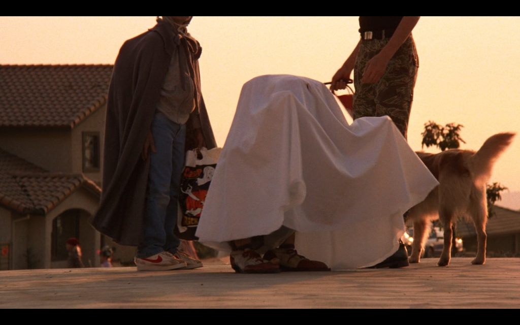 Nike Sneakers – E.T. the Extra-Terrestrial (1982) (Image 4)