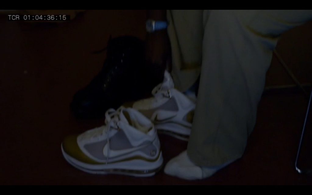 Nike Sneakers – Orange Is the New Black (Image 2)