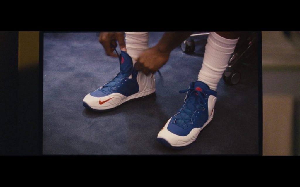 Nike Sneakers – Trainwreck (2015) (Image 1)