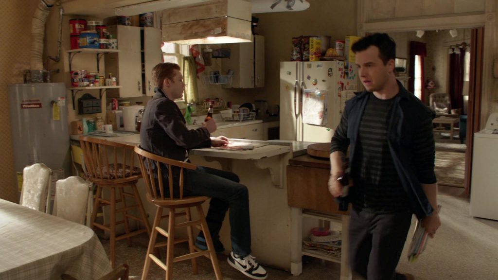 Nike Sneakers Worn by Cameron Monaghan as Ian Gallagher in Shameless Season 10 Episode 11 “Location, Location, Location” (2020) (Image 1)