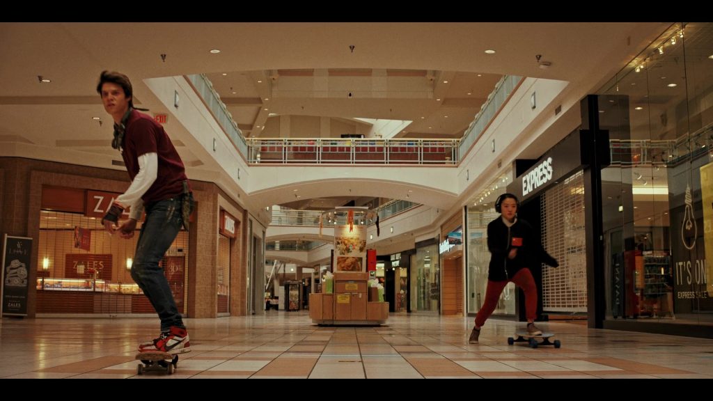 Nike Sneakers Worn by Colin Ford as Josh Wheeler in Daybreak Season 1 Episode 5 “Homecoming Redux or My So Called Stunt Double Life” (2019) (Image 5)