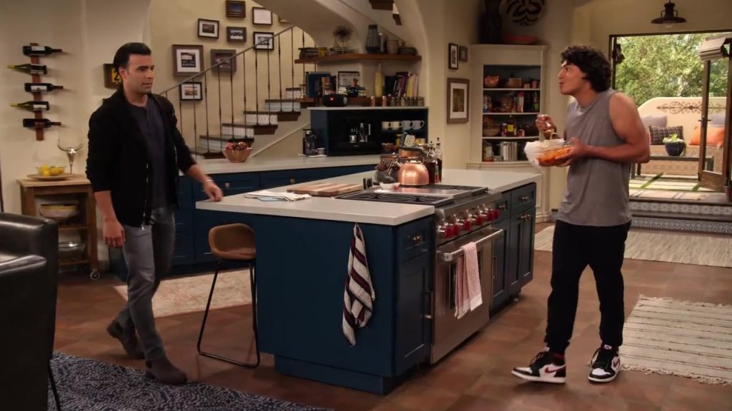 Nike Sneakers Worn by Conor Husting as Tad Cameron in The Expanding Universe of Ashley Garcia Season 1 Episode 2 “Spin, Doctor” (2020) (Image 1)