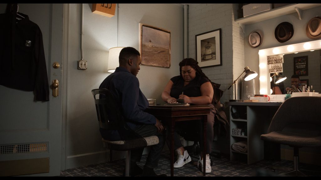 Nike Sneakers Worn by Da'Vine Joy Randolph as Detective Donna Williams in Only Murders in the Building S03E08 “Sitzprobe” (2023) (Image 2)