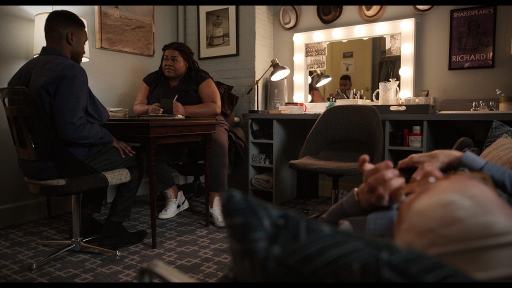 Nike Sneakers Worn by Da'Vine Joy Randolph as Detective Donna Williams in Only Murders in the Building S03E08 “Sitzprobe” (2023) (Image 7)
