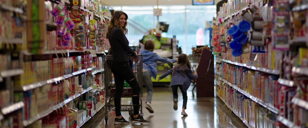 Nike Sneakers Worn by Dawn Olivieri in Den of Thieves (2018) (Image 1)