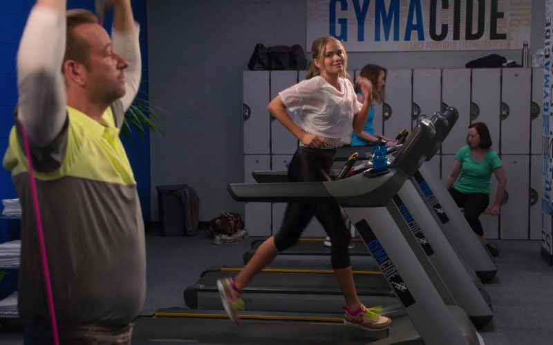 Nike Sneakers Worn by Debby Ryan as Patricia Bladell in Insatiable Season 2 Episode 6 “Eat and Run” (2019) (Image 1)