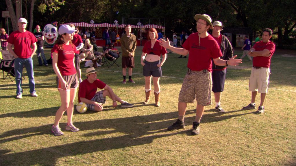 Nike Sneakers Worn by Ellie Kemper (Erin Hannon) in The Office – Season 5, Episode 28, “Company Picnic” (2009) (Image 3)
