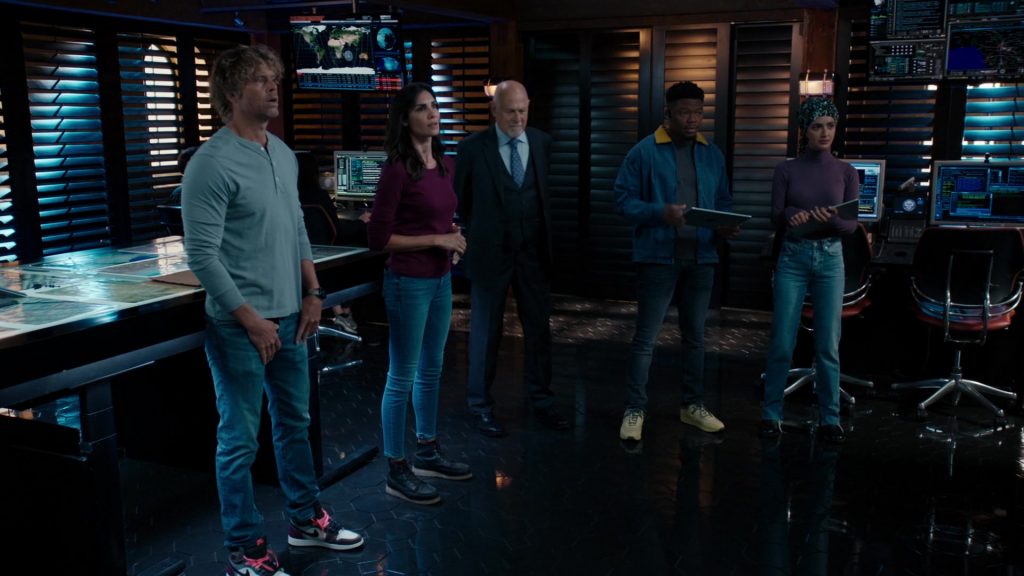 Nike Sneakers Worn by Eric Christian Olsen as Marty Deeks in NCIS - Los Angeles S14E03 “The Body Stitchers” (2022) (Image 1)