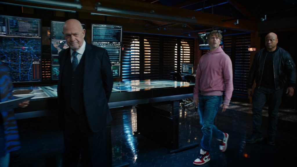 Nike Sneakers Worn by Eric Christian Olsen as Marty Deeks in NCIS - Los Angeles S14E15 “The Other Shoe” (2023) (Image 1)