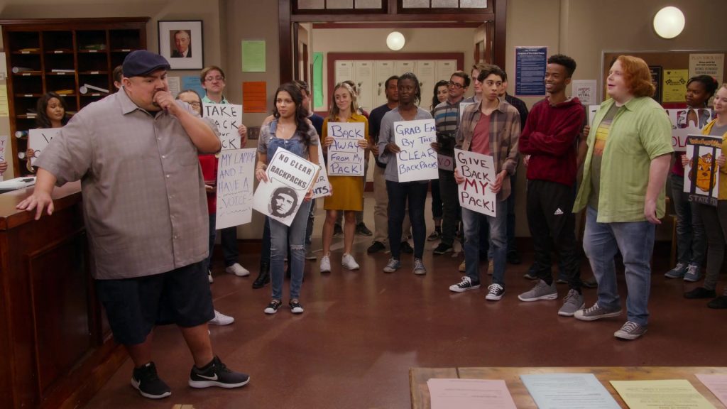Nike Sneakers Worn by Gabriel ‘Fluffy' Iglesias in Mr. Iglesias – Season 1, Episode 3, “Full Hearts, Clear Backpacks” (2019) (Image 7)