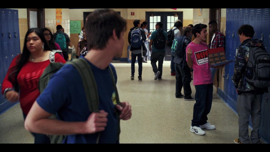 Nike Sneakers Worn by Gregory Kasyan as Eli Cardashyan in Daybreak Season 1 Episode 2 “Schmuck Bait!” (2019) (Image 1)