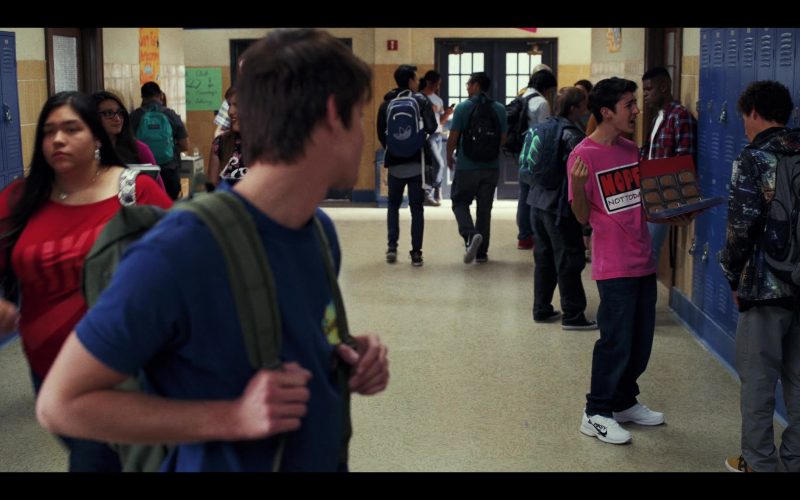 Nike Sneakers Worn by Gregory Kasyan as Eli Cardashyan in Daybreak Season 1 Episode 2 “Schmuck Bait!” (2019) (Image 1)